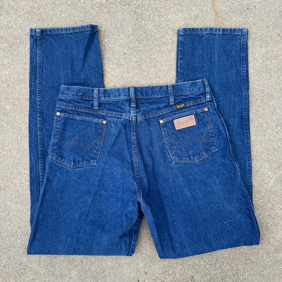 Vintage 90s Wrangler 13MWZ Cowboy Cut Original Fit Blue Jeans 36x36 TALL - Picture 1 of 6